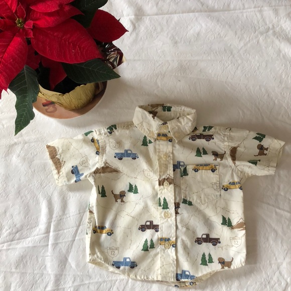 Gymboree Other - Short sleeves shirt